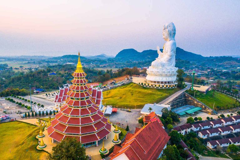 White Big Guanyin Statue In Chiang Rai The Biggest Guanyin In The World.