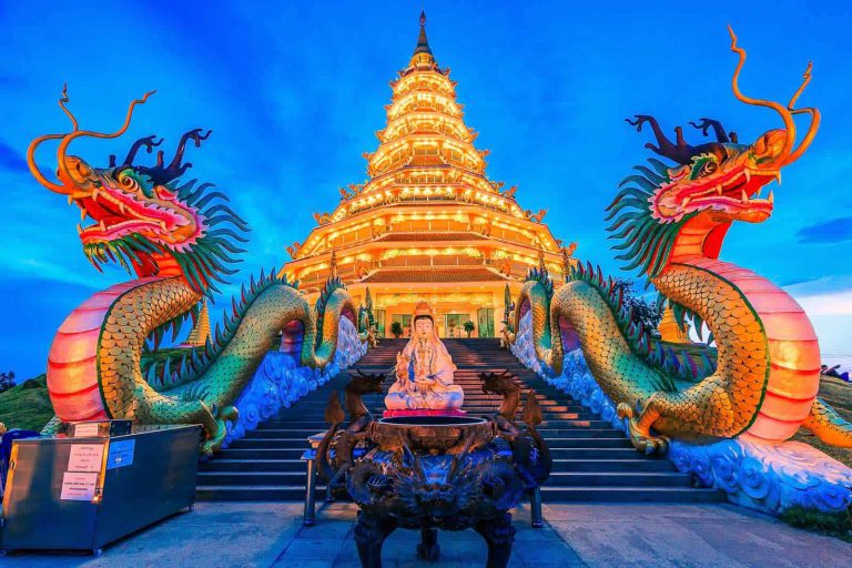 Chinese Temple Wat Hyua Pla Kang , Chiang Rai, Thailand